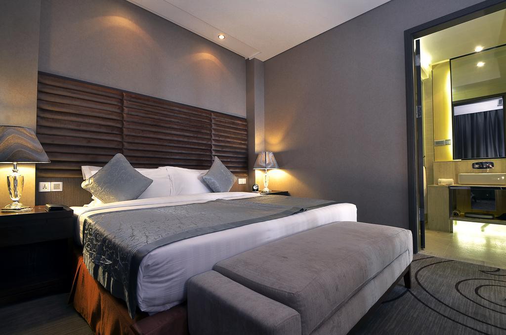 Fleuve Congo Hotel By Blazon Hotels Kinshasa Exterior foto